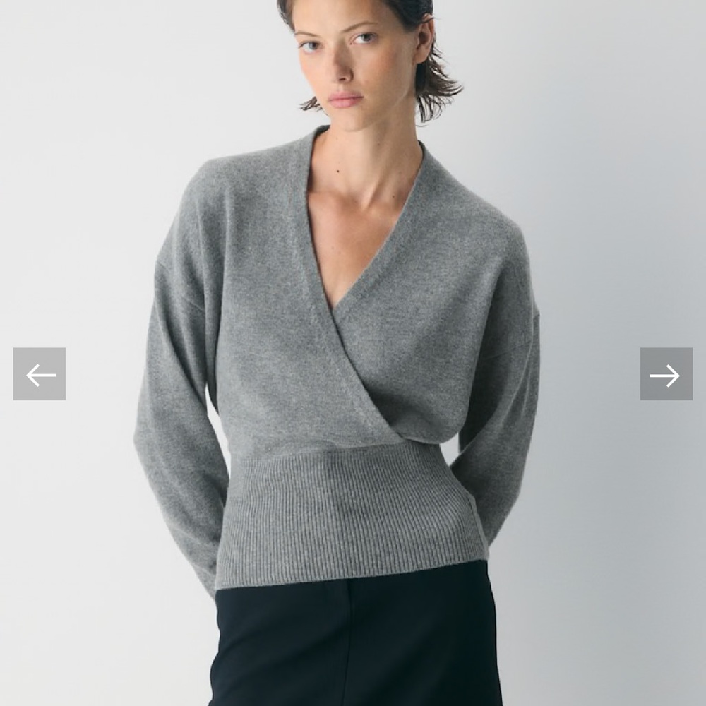 Aritzia Babaton Atticus Merino Wool Sweater